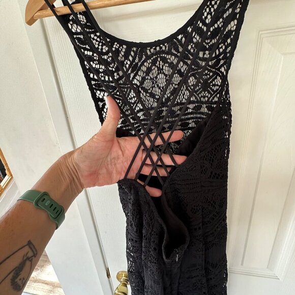 Nanette Lepore Black Lace Overlay Whimsygoth Dress Strappy Back Lined Size 8 - Picture 4 of 9